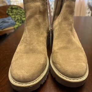Women’s Sonoma ankle boots